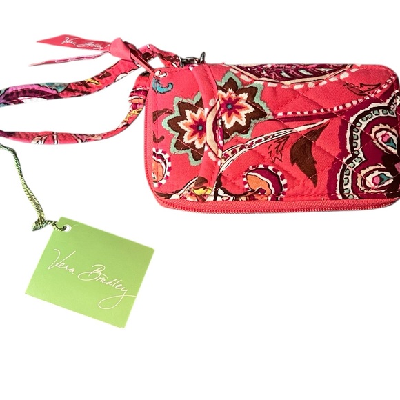 Vera Bradley Handbags - Vera Bradley Pink Floral Wristlet